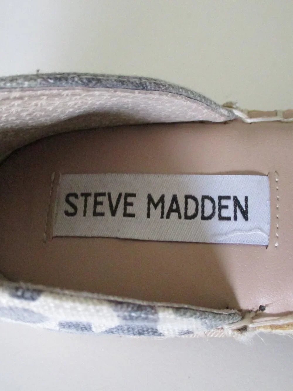 Steve Madden Amethyst Womens Green Camouflage Canvas Flat Espadrille NWOB-5.5M